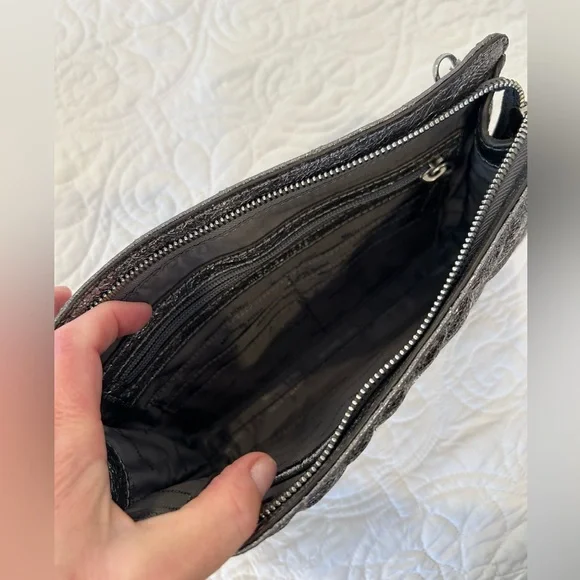 Michael Kors Convertible Crossbody Clutch EUC - Picture 8 of 15